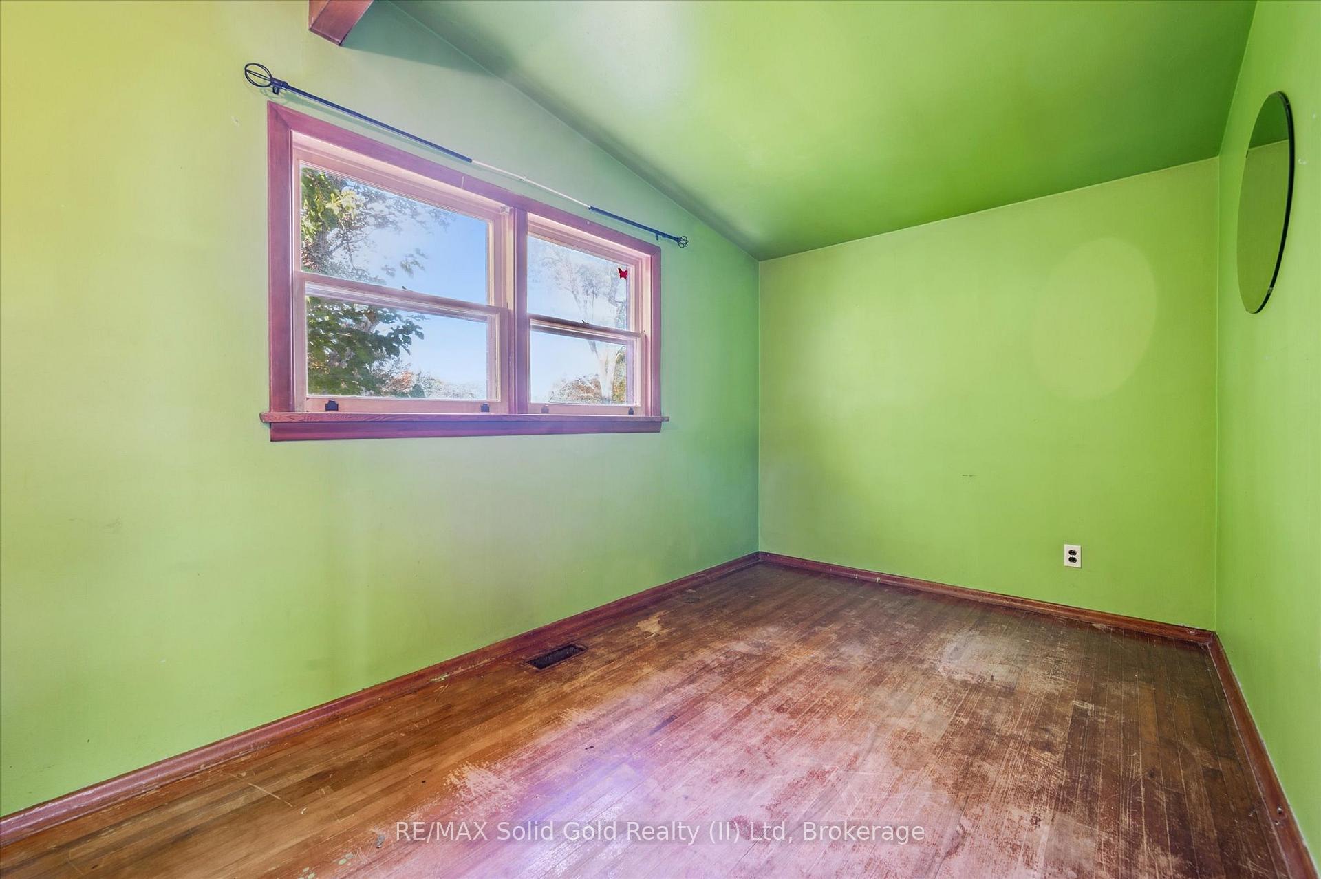 Photo 15 of 226 Dick Street, Waterloo — HOMEH