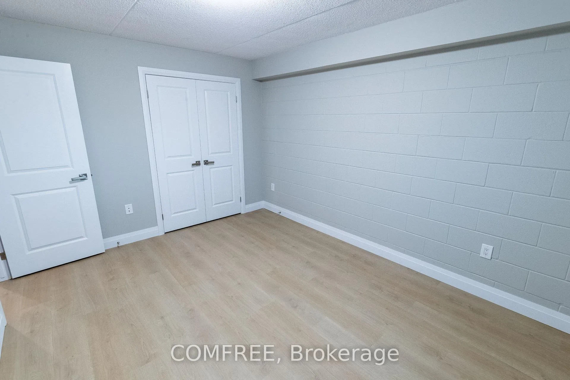 Photo 8 of 155 Hagar Street, Welland, Lincoln/Crowland — HOMEH