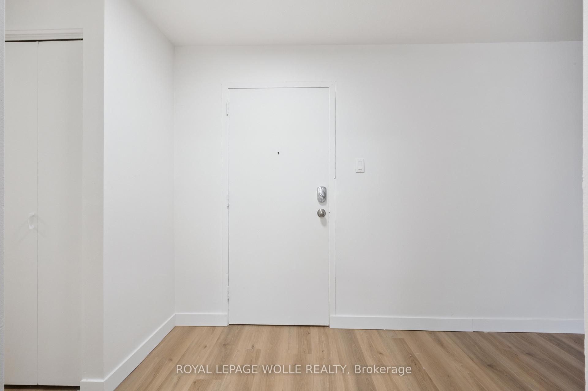 Photo 3 of Unit 8, 705 Glen Forrest Boulevard, Waterloo — HOMEH