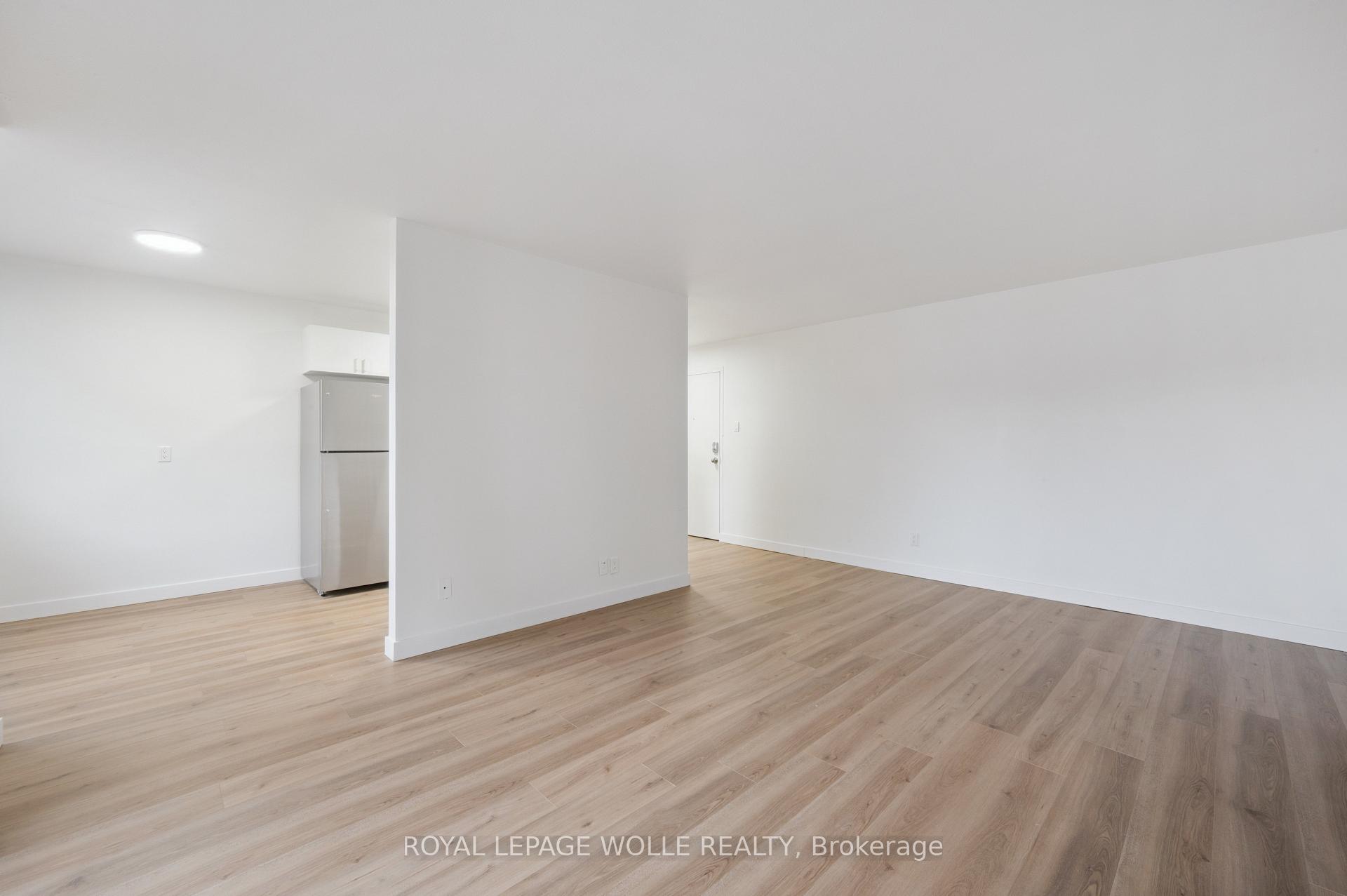 Photo 9 of Unit 8, 705 Glen Forrest Boulevard, Waterloo — HOMEH