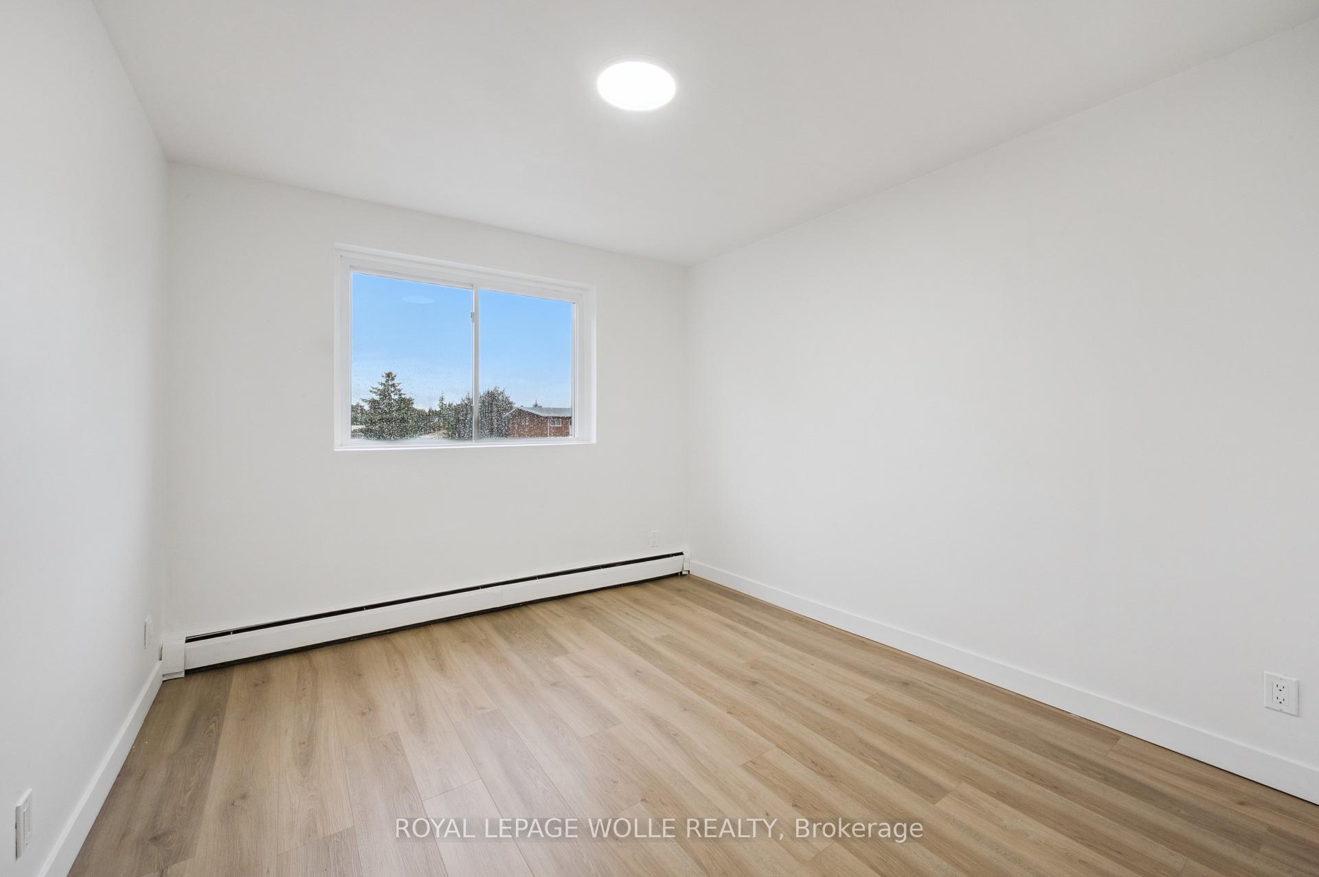 Photo 14 of Unit 8, 705 Glen Forrest Boulevard, Waterloo — HOMEH