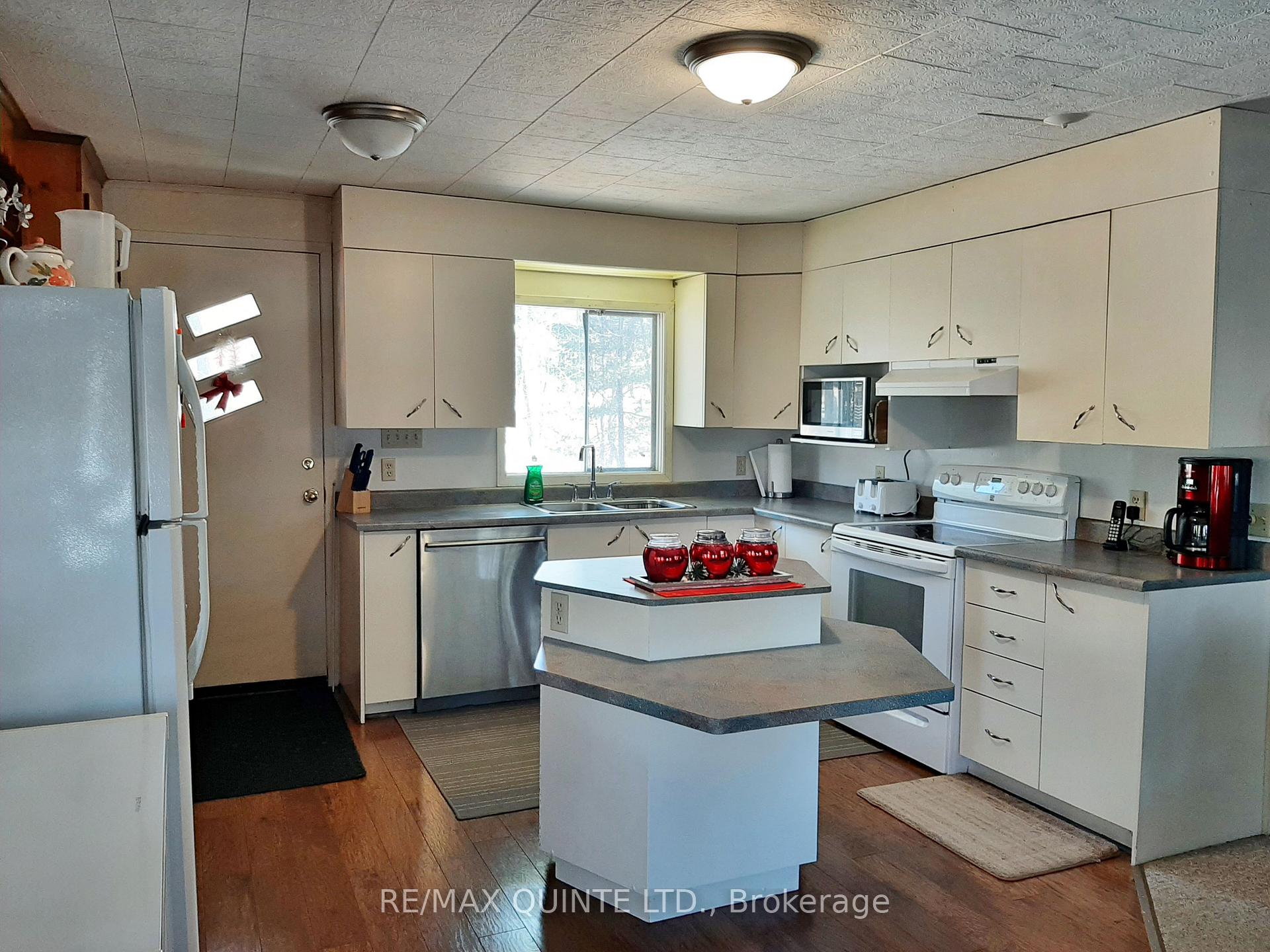 Photo 8 of 8187 Hwy 37, Tweed, Hungerford (Twp) — HOMEH
