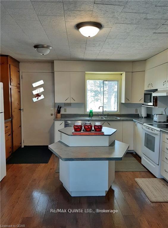 Photo 9 of 8187 Hwy 37, Tweed, Hungerford (Twp) — HOMEH