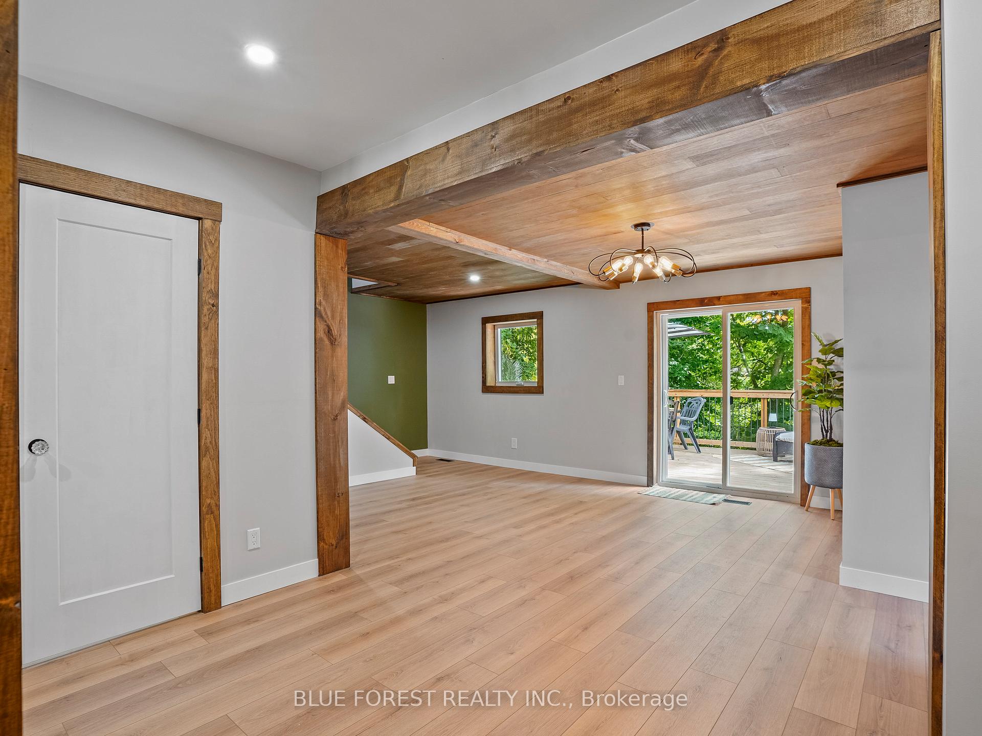 Photo 9 of 207 Monroe Street, West Elgin, Rodney — HOMEH