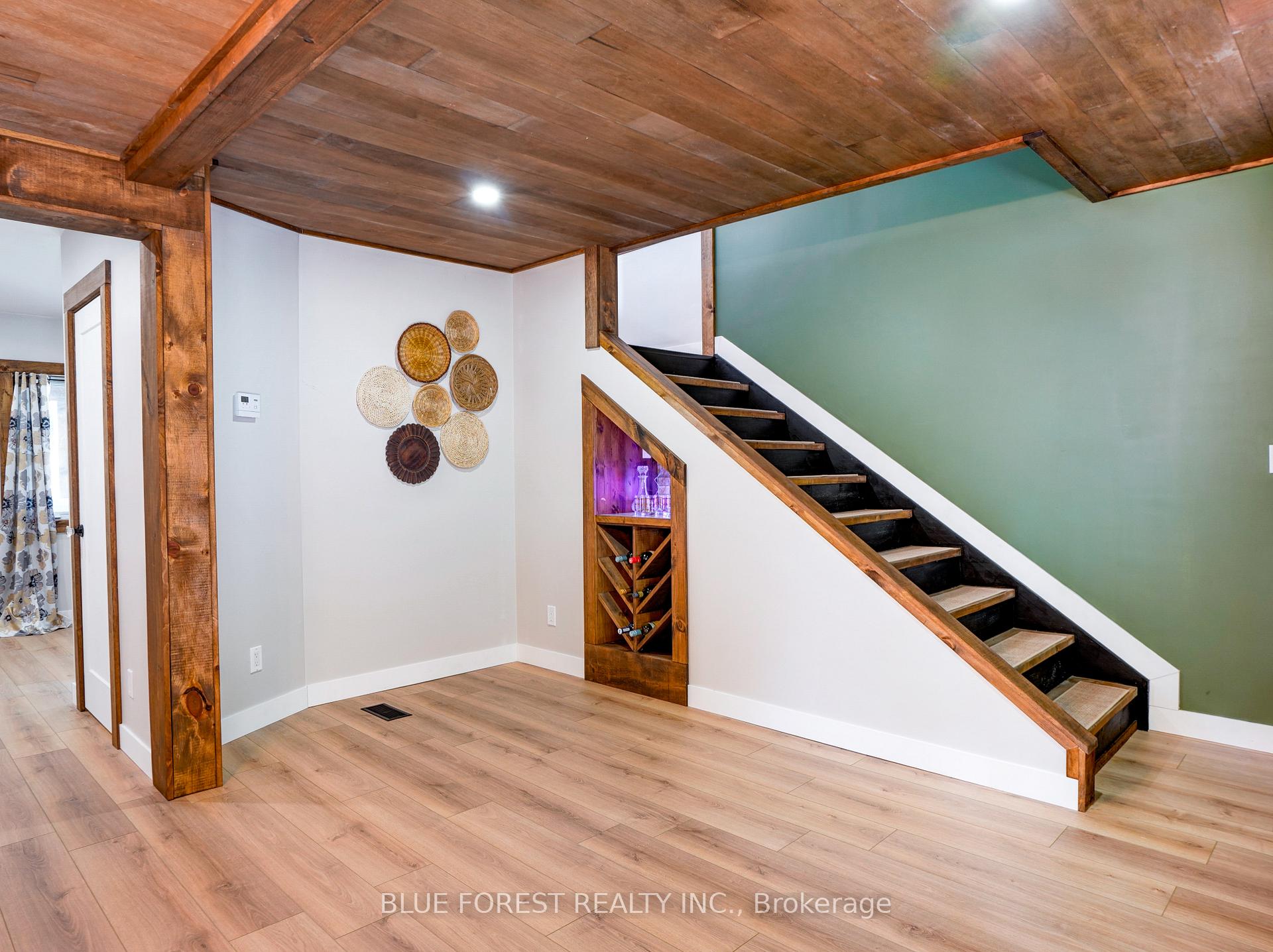 Photo 14 of 207 Monroe Street, West Elgin, Rodney — HOMEH