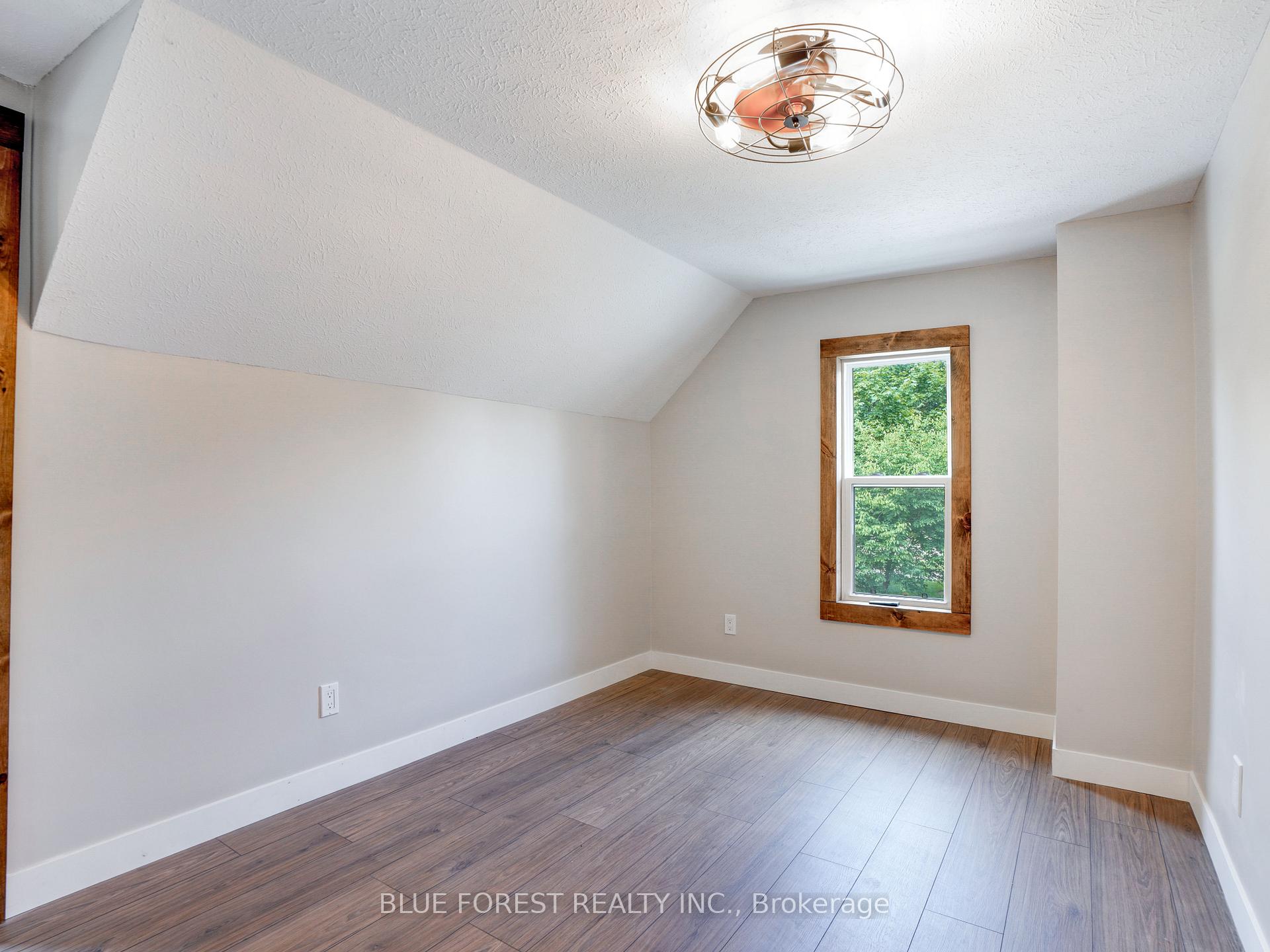 Photo 27 of 207 Monroe Street, West Elgin, Rodney — HOMEH