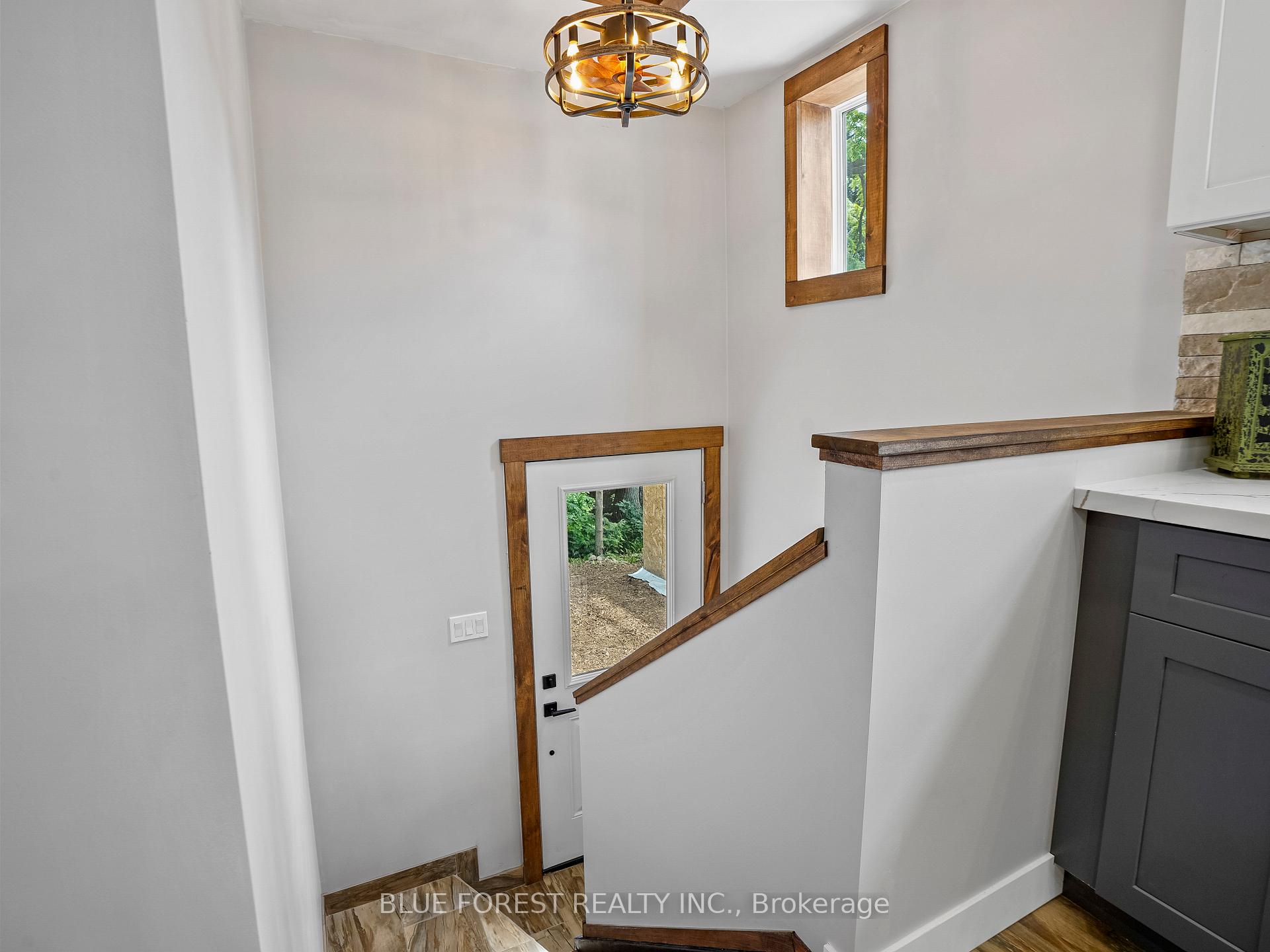 Photo 31 of 207 Monroe Street, West Elgin, Rodney — HOMEH