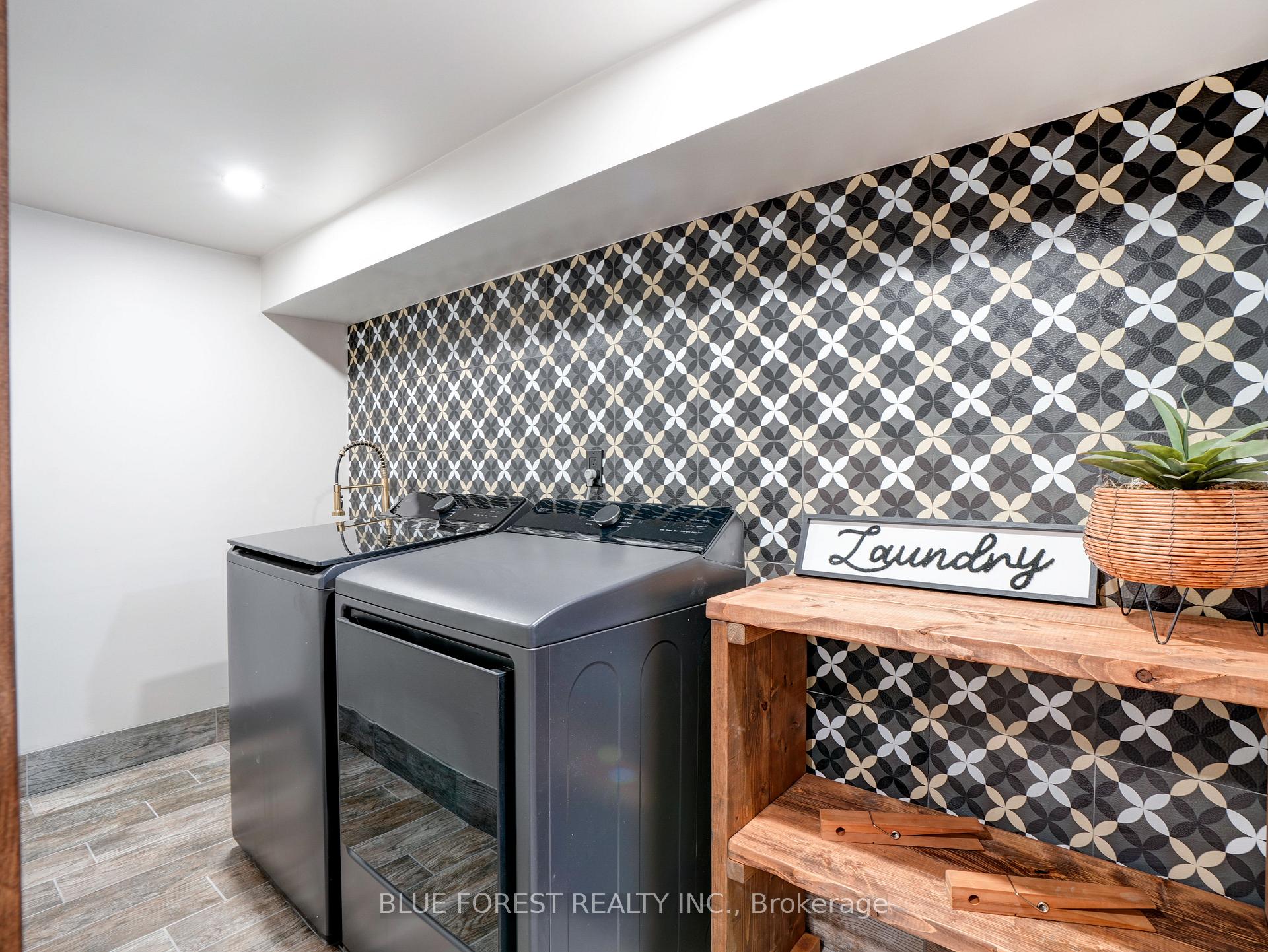 Photo 38 of 207 Monroe Street, West Elgin, Rodney — HOMEH