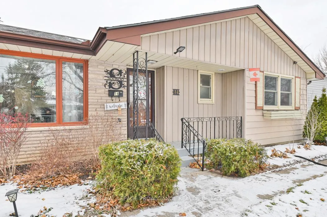 Photo 6 of 14 Harris Crescent, Belleville, Belleville Ward — HOMEH