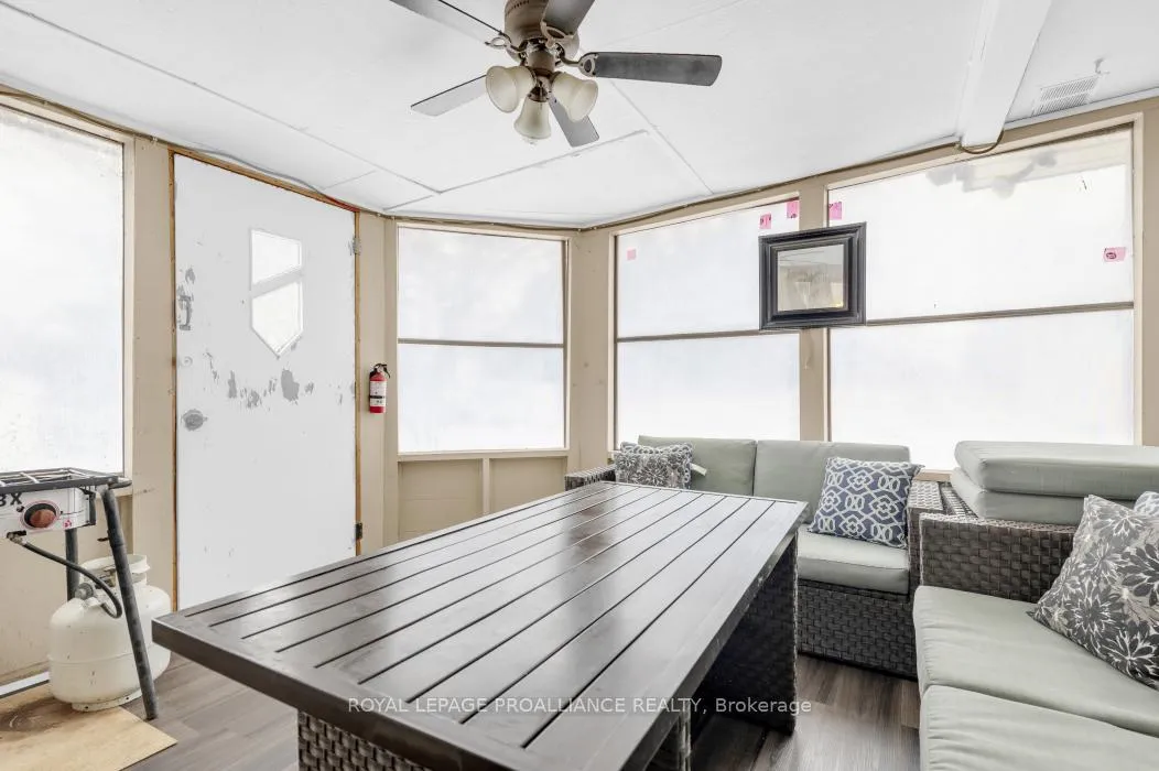 Photo 22 of 14 Harris Crescent, Belleville, Belleville Ward — HOMEH