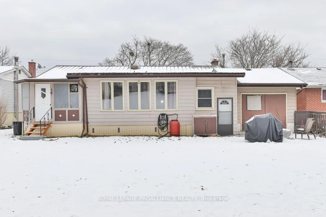 Photo 40 of 14 Harris Crescent, Belleville, Belleville Ward — HOMEH