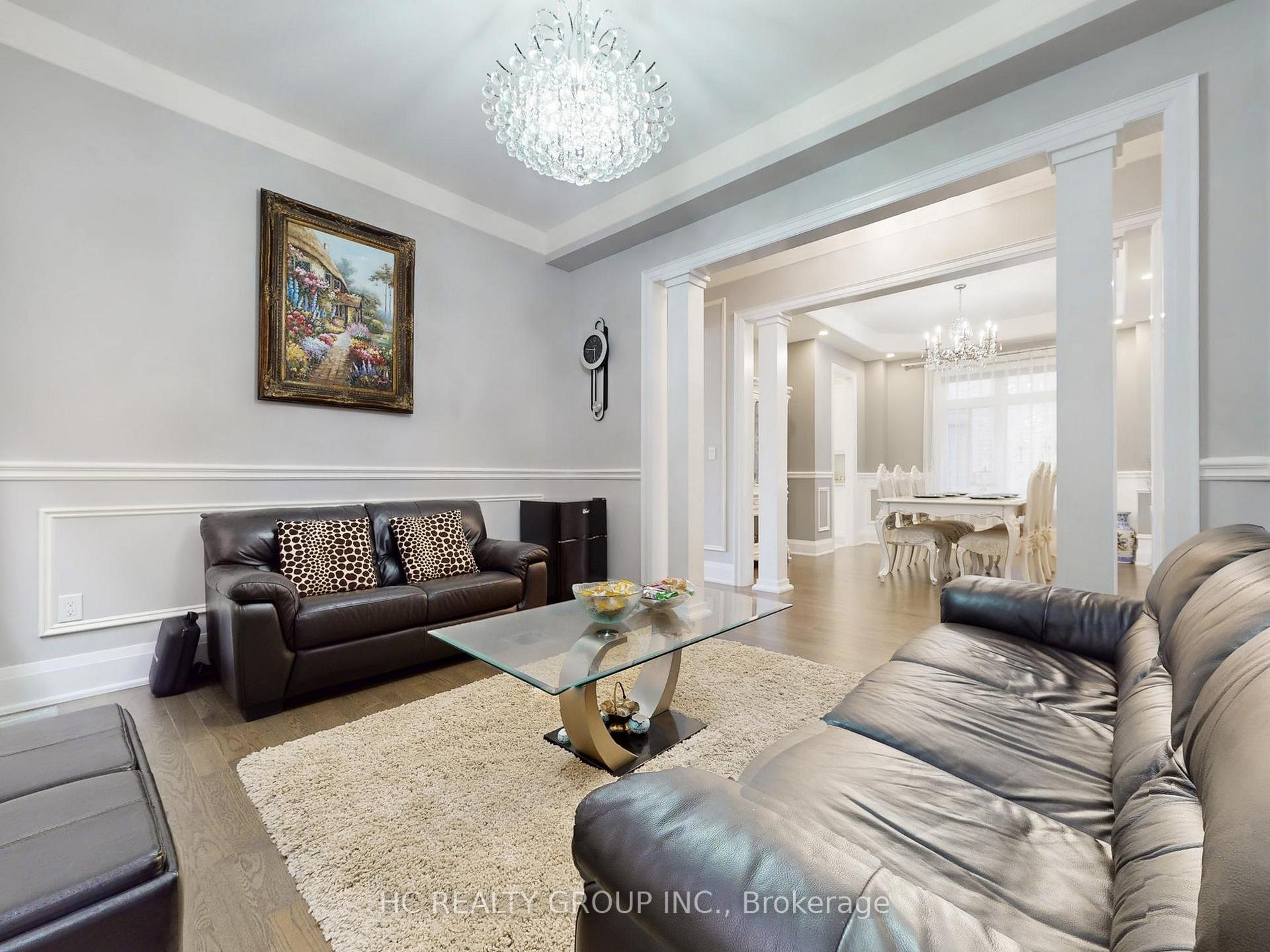 Photo 2 of 238 Touch Gold Crescent, Aurora, Bayview Southeast — HOMEH