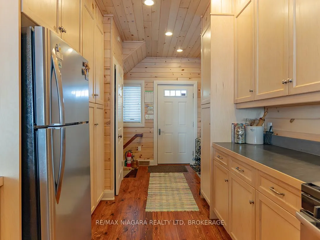 Photo 11 of 12895 Old Lakeshore Road W, Wainfleet, Lakeshore — HOMEH