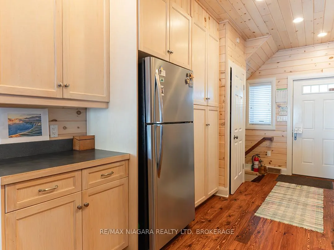 Photo 12 of 12895 Old Lakeshore Road W, Wainfleet, Lakeshore — HOMEH