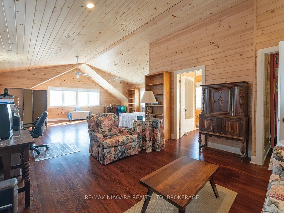 Photo 21 of 12895 Old Lakeshore Road W, Wainfleet, Lakeshore — HOMEH