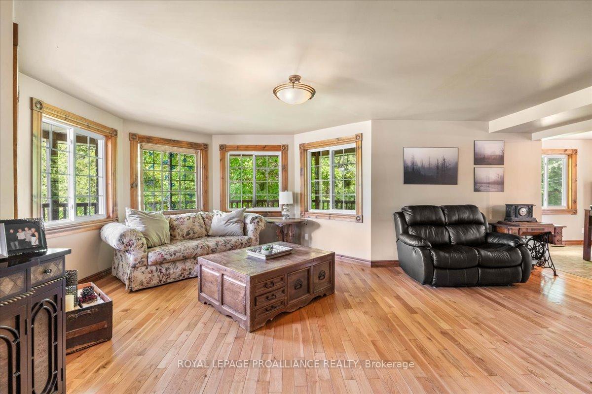 Photo 3 of 1297 Vanderwater Road, Tweed, Hungerford (Twp) — HOMEH