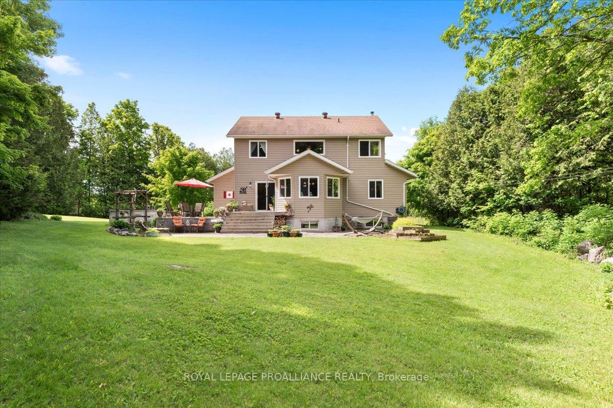 Photo 16 of 1297 Vanderwater Road, Tweed, Hungerford (Twp) — HOMEH