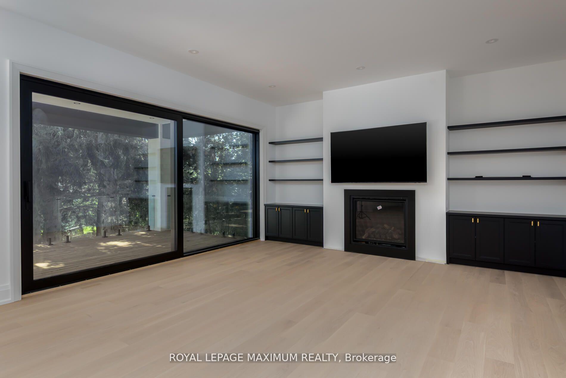 Photo 3 of 67 Davidson Drive, Vaughan, Islington Woods — HOMEH