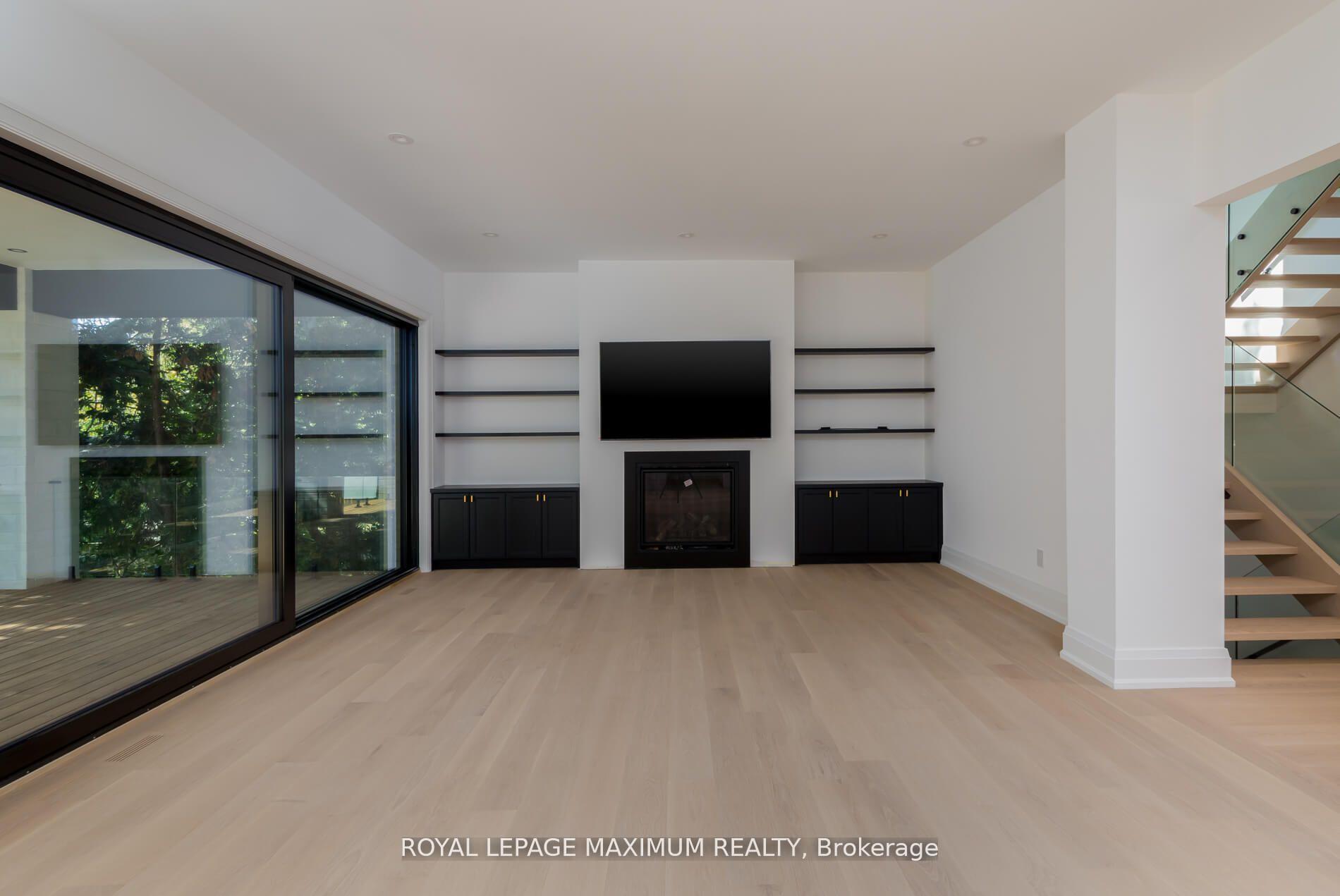 Photo 4 of 67 Davidson Drive, Vaughan, Islington Woods — HOMEH