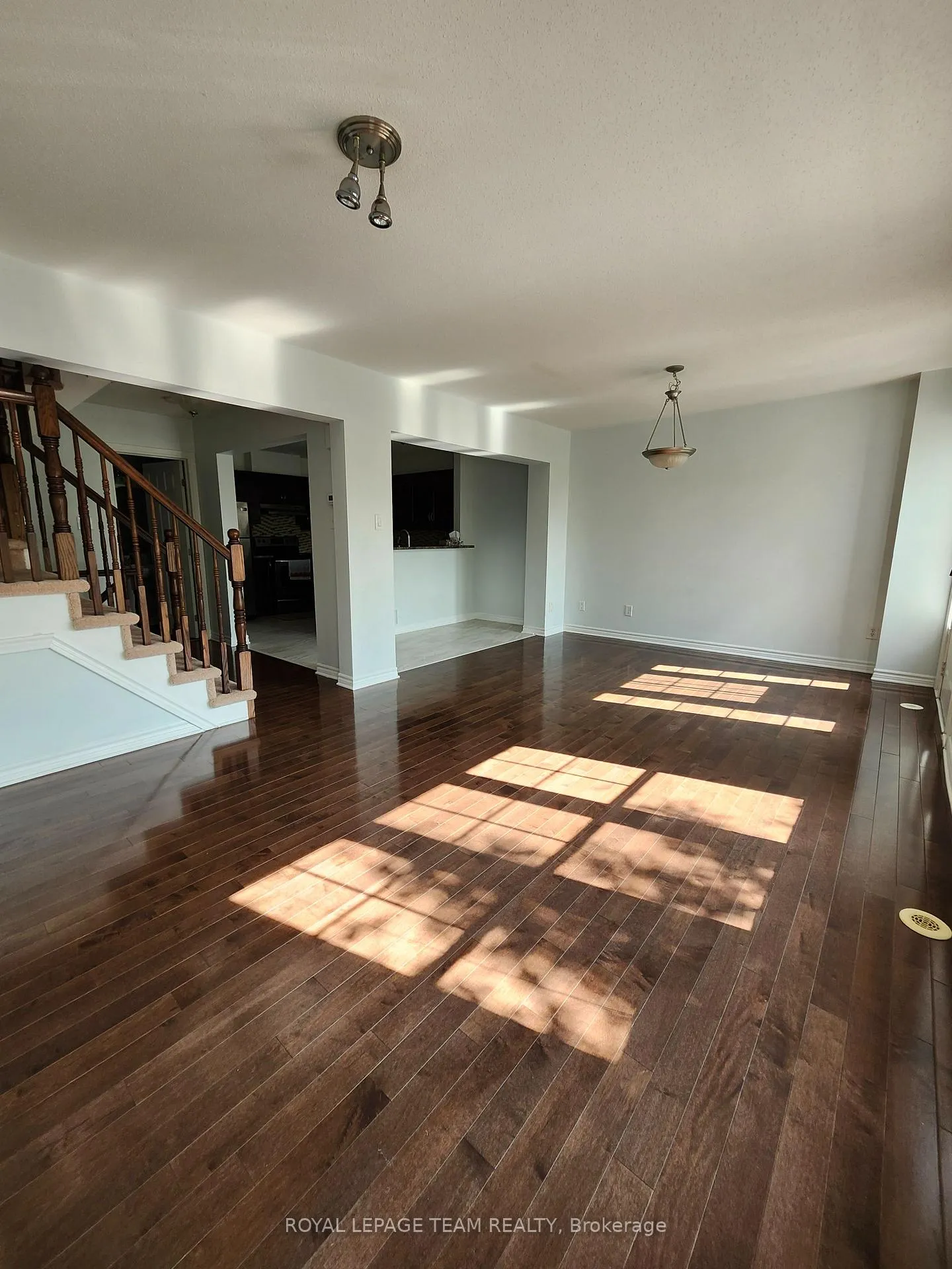 Photo 14 of 1005 Andora Avenue, Ottawa, Barrhaven - Heritage Park — HOMEH