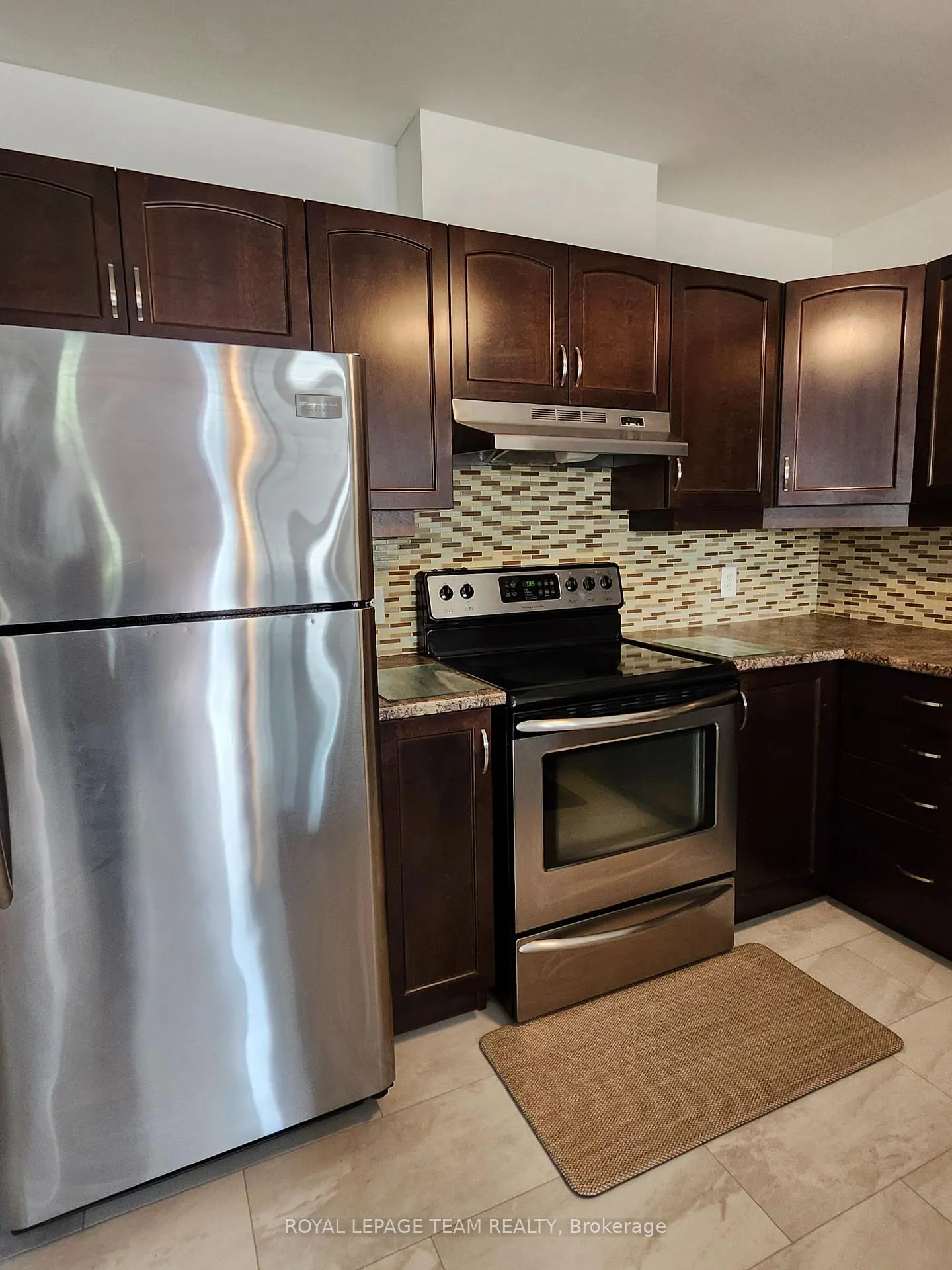Photo 18 of 1005 Andora Avenue, Ottawa, Barrhaven - Heritage Park — HOMEH