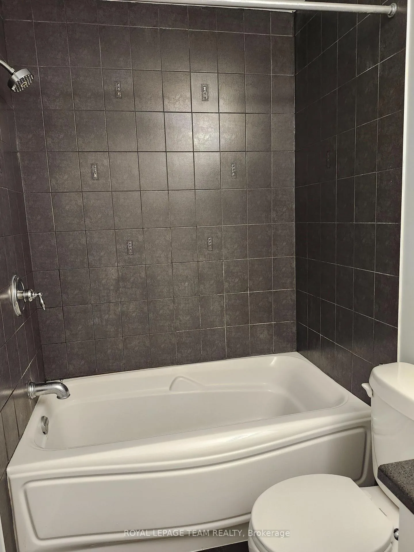 Photo 24 of 1005 Andora Avenue, Ottawa, Barrhaven - Heritage Park — HOMEH