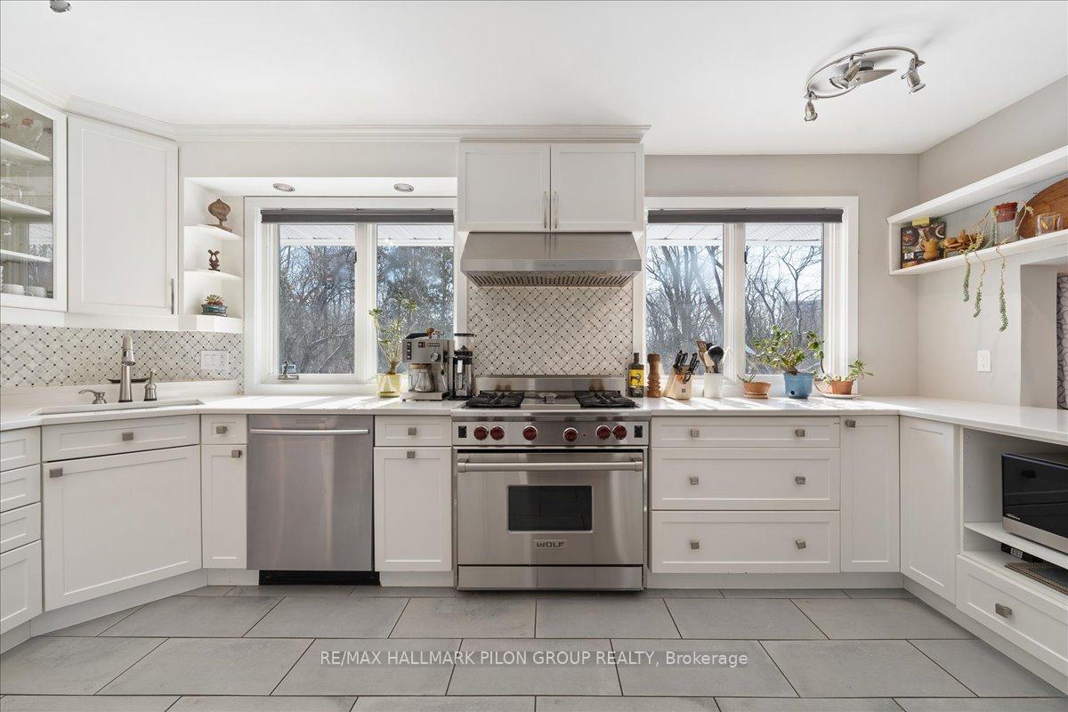Photo 7 of 2056 Beaverhill Drive, Ottawa, Beacon Hill South — HOMEH