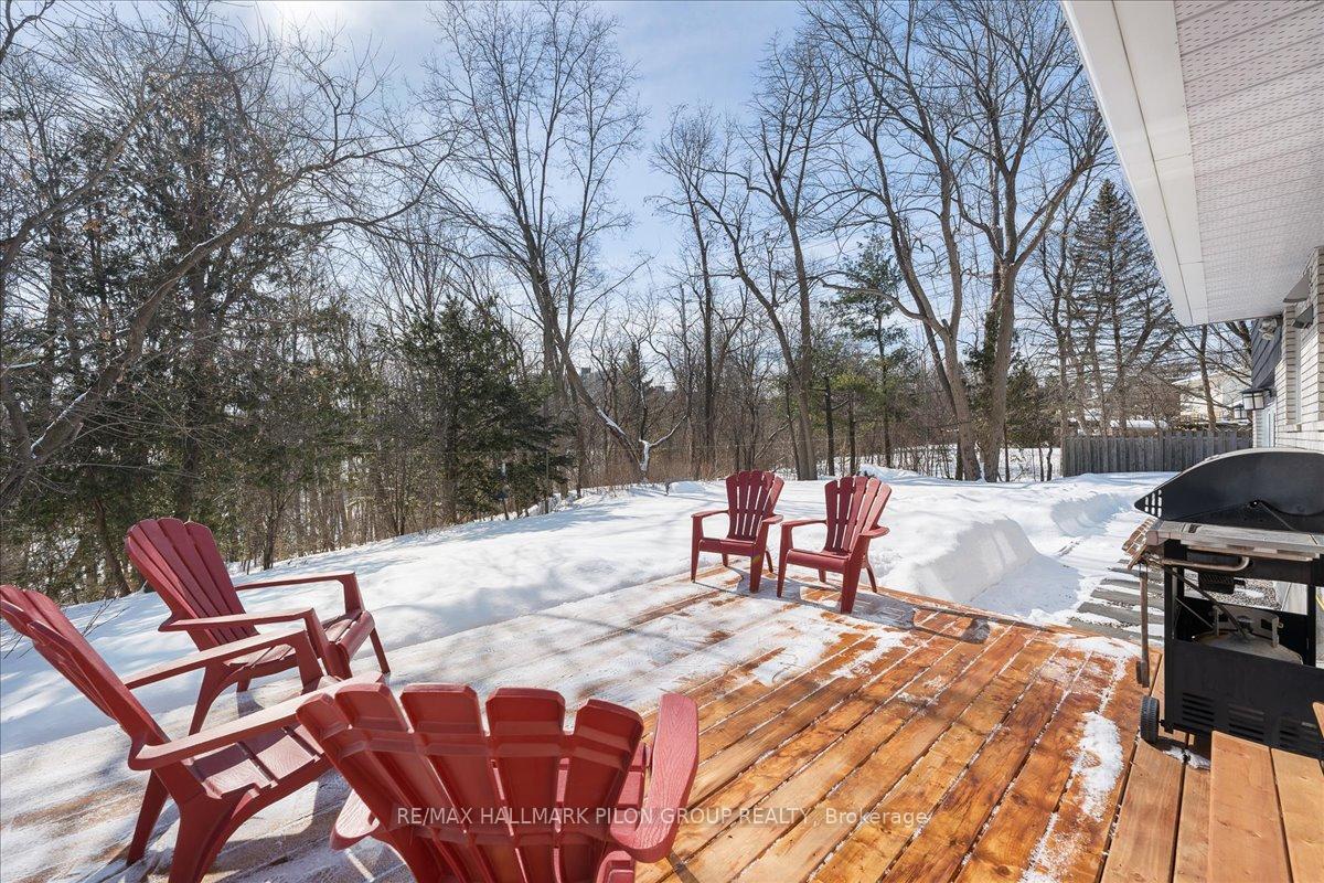 Photo 26 of 2056 Beaverhill Drive, Ottawa, Beacon Hill South — HOMEH