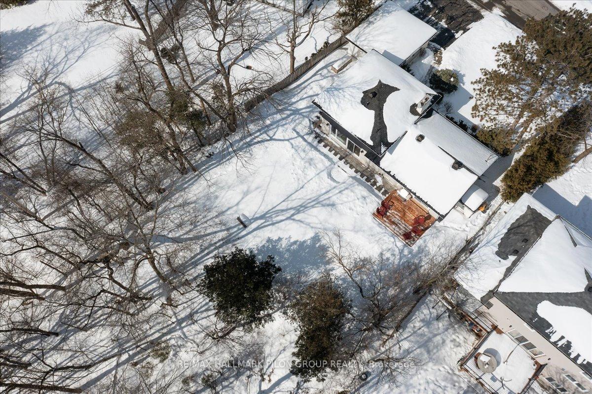 Photo 29 of 2056 Beaverhill Drive, Ottawa, Beacon Hill South — HOMEH
