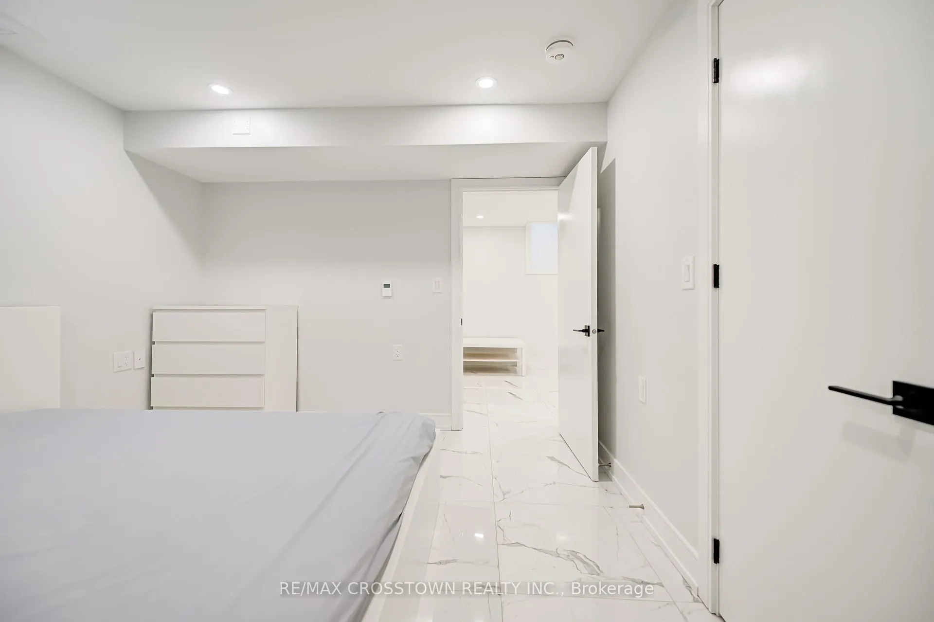 Photo 20 of Unit Basement, 162 Mactier Drive, Vaughan, Kleinburg — HOMEH