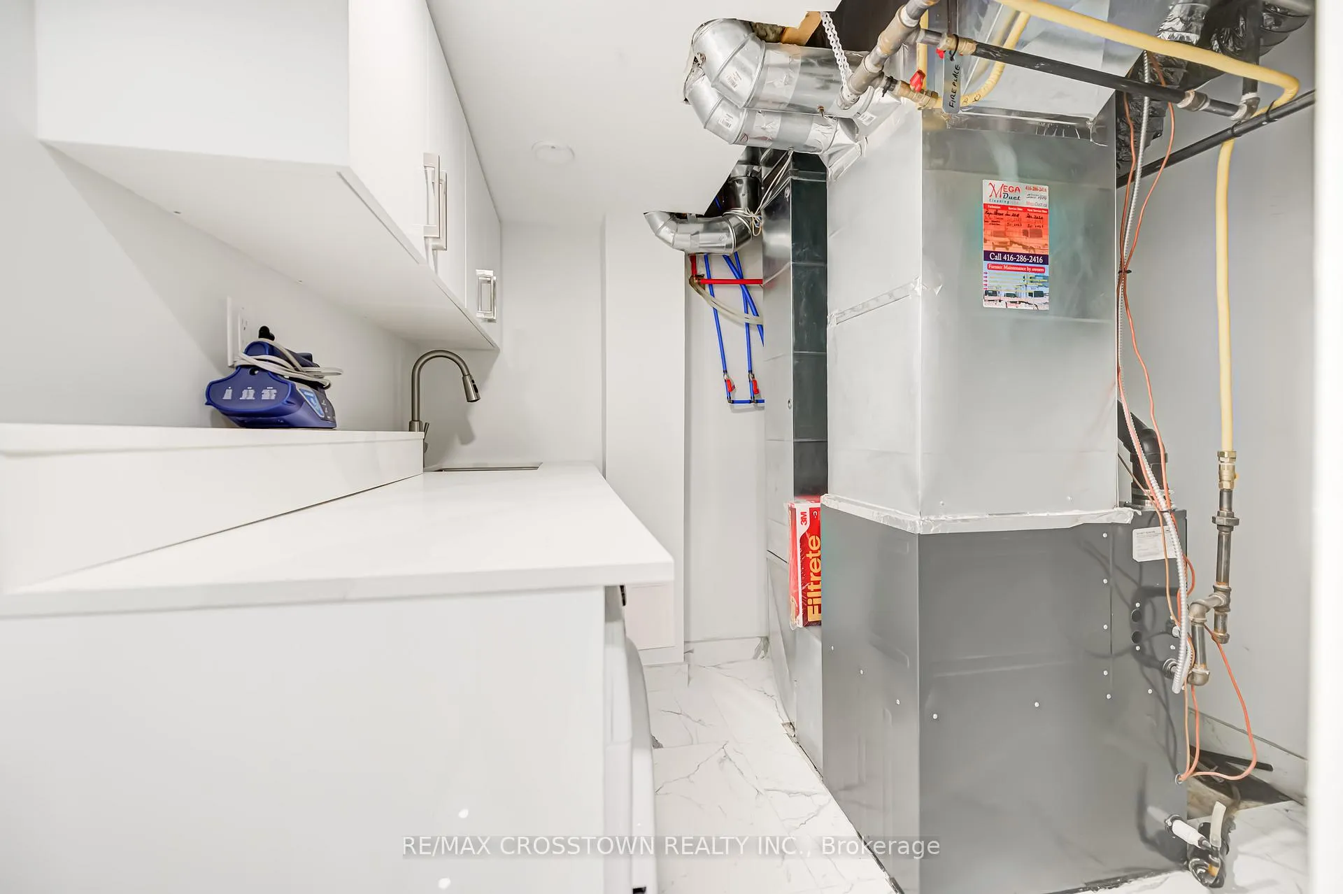Photo 22 of Unit Basement, 162 Mactier Drive, Vaughan, Kleinburg — HOMEH