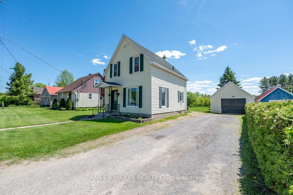Photo 1 of 230 Jane Street, Bonnechere Valley, Eganville/Bonnechere Twp — HOMEH