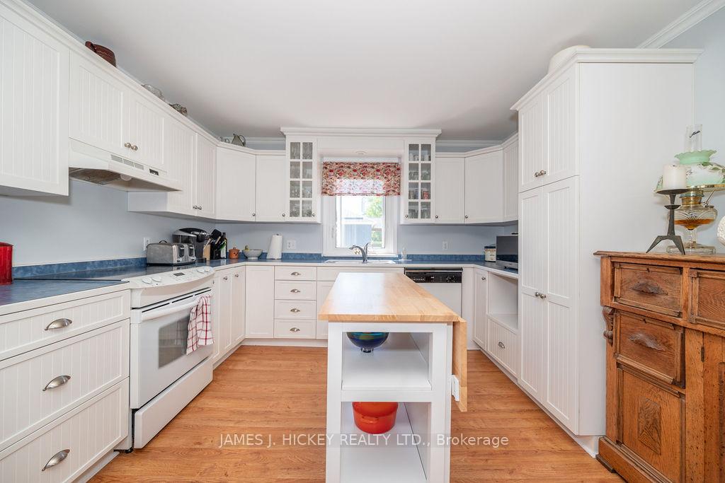 Photo 15 of 230 Jane Street, Bonnechere Valley, Eganville/Bonnechere Twp — HOMEH