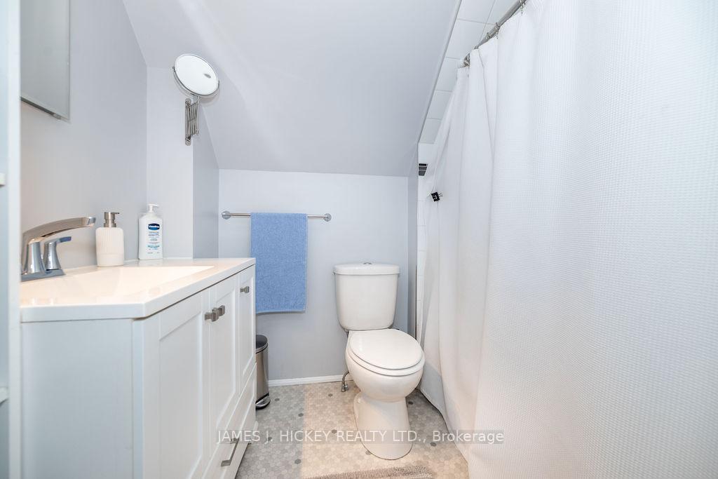 Photo 23 of 230 Jane Street, Bonnechere Valley, Eganville/Bonnechere Twp — HOMEH