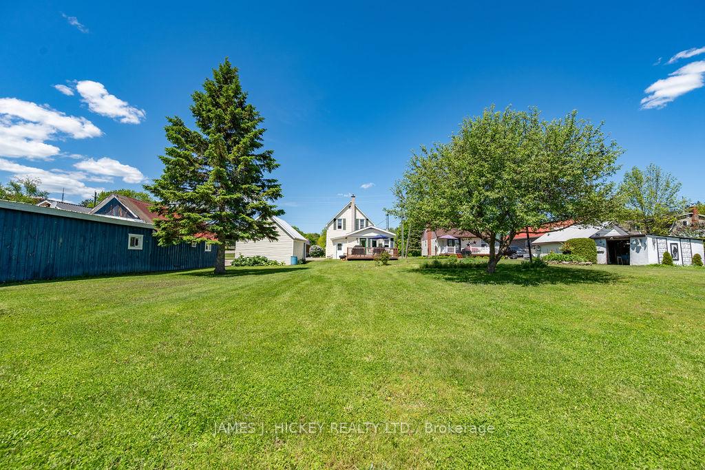 Photo 43 of 230 Jane Street, Bonnechere Valley, Eganville/Bonnechere Twp — HOMEH