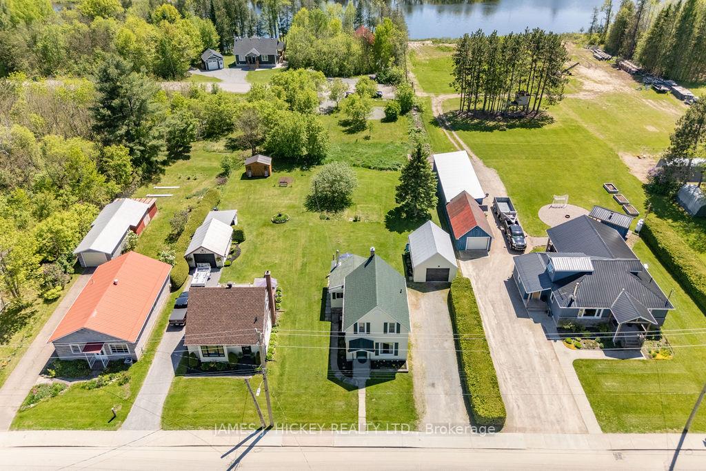 Photo 40 of 230 Jane Street, Bonnechere Valley, Eganville/Bonnechere Twp — HOMEH