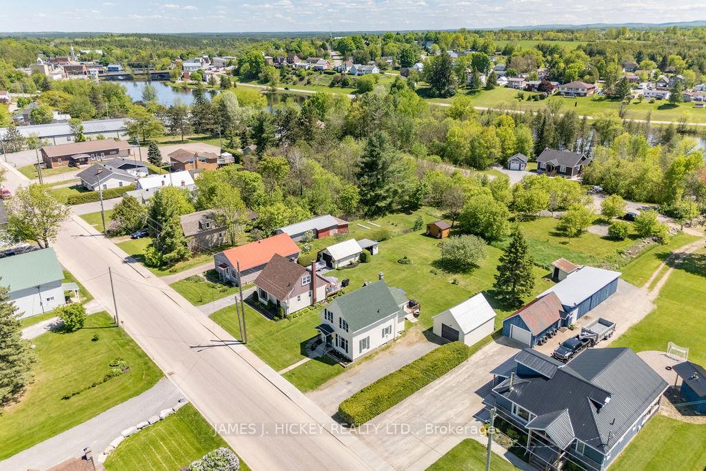 Photo 44 of 230 Jane Street, Bonnechere Valley, Eganville/Bonnechere Twp — HOMEH