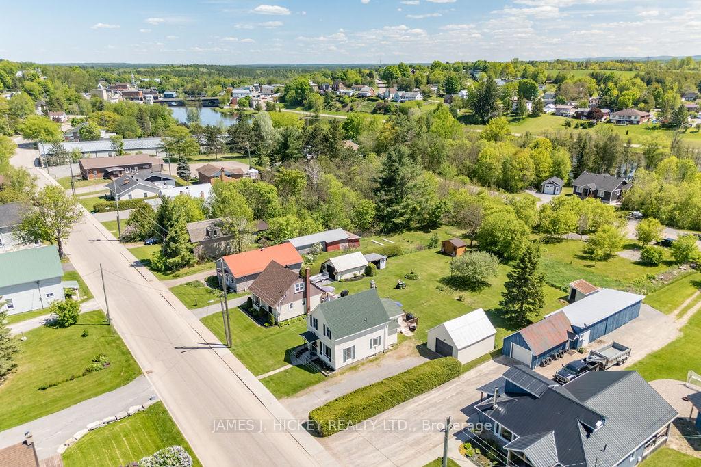Photo 41 of 230 Jane Street, Bonnechere Valley, Eganville/Bonnechere Twp — HOMEH