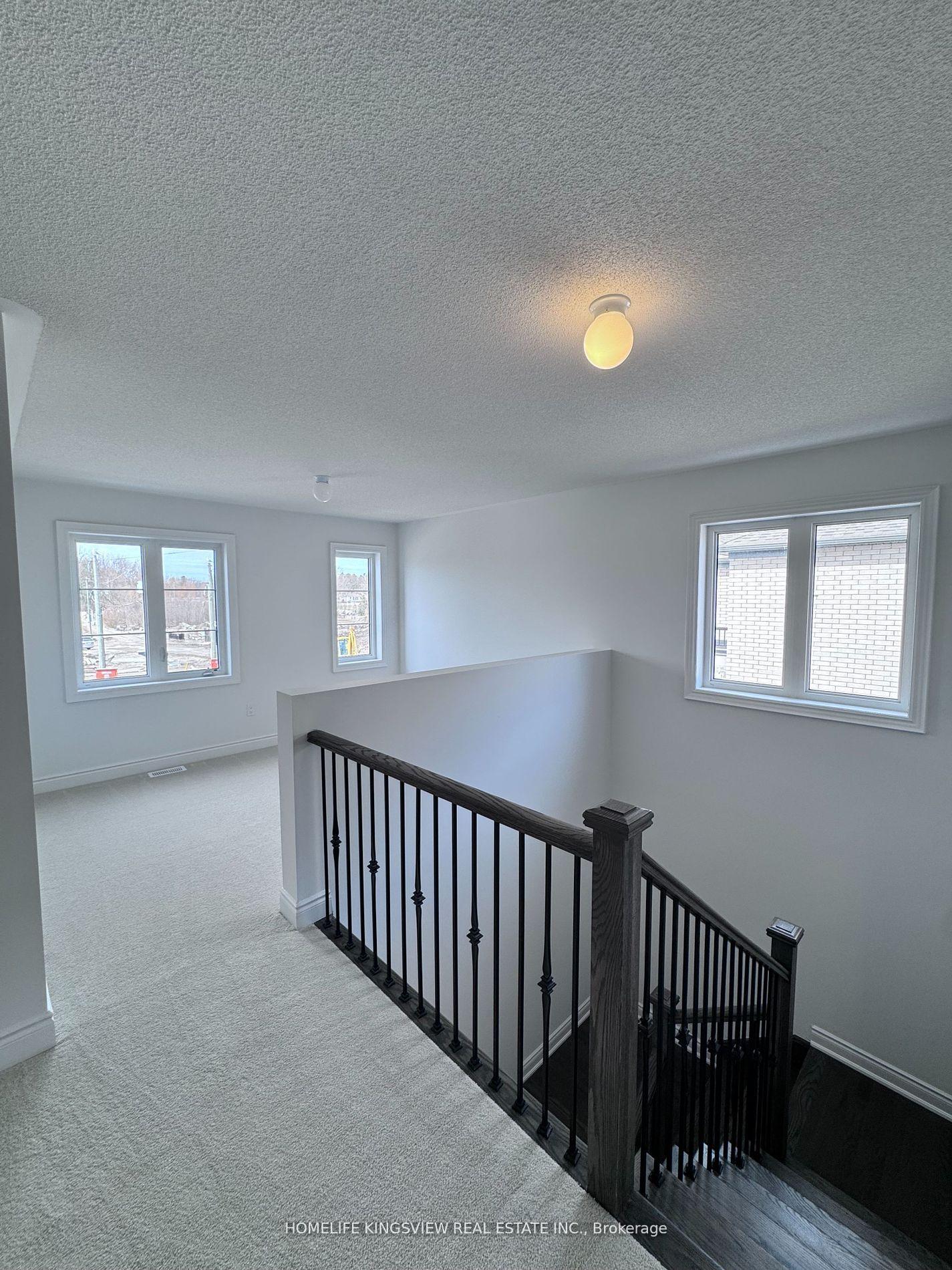 Photo 18 of 37 Misty Ridge Road, Wasaga Beach — HOMEH