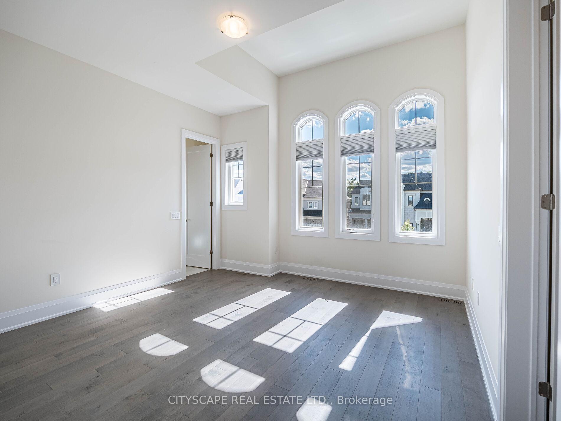 Photo 25 of 51 Enclave Court, Vaughan, Kleinburg — HOMEH