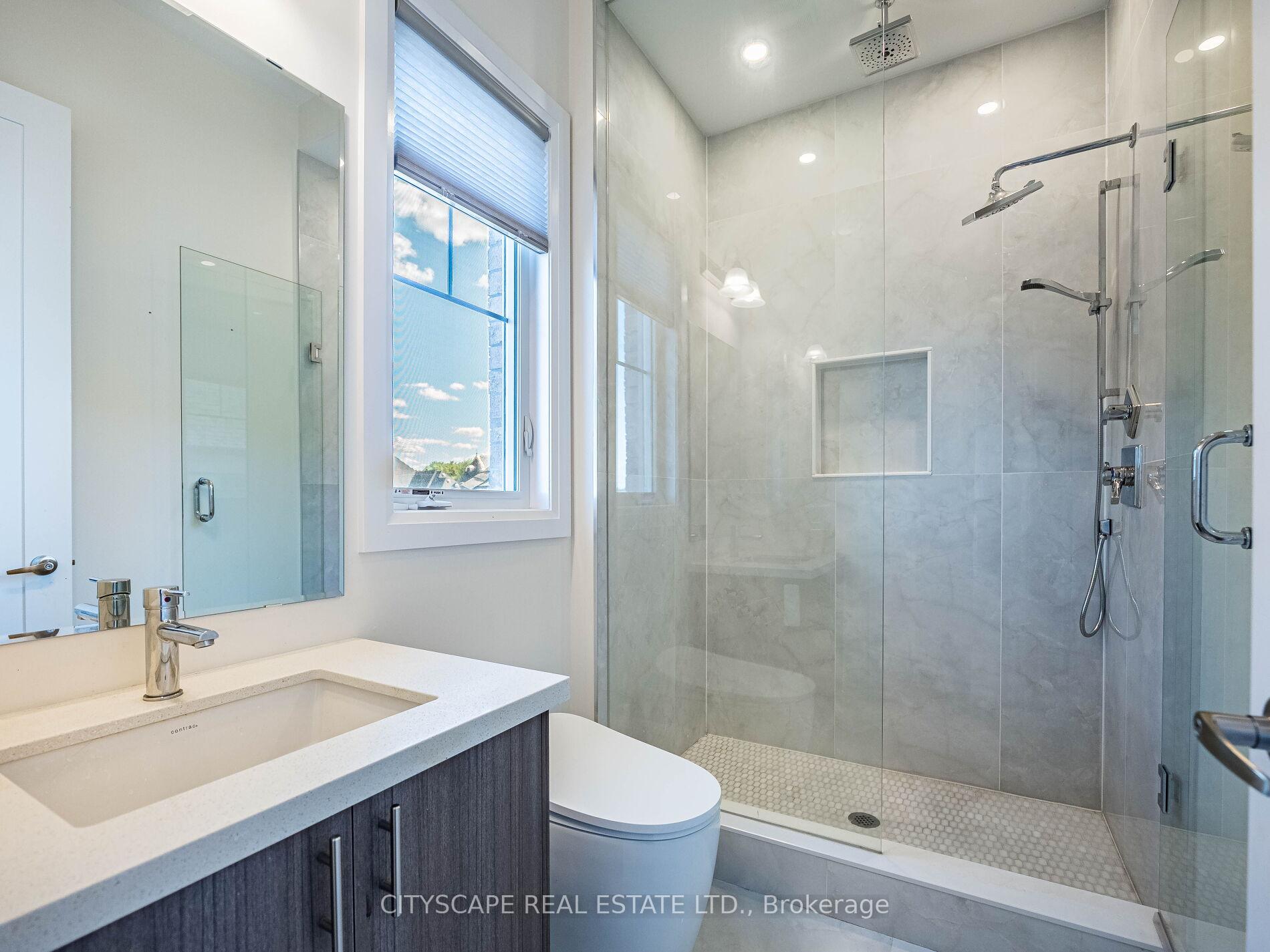 Photo 31 of 51 Enclave Court, Vaughan, Kleinburg — HOMEH