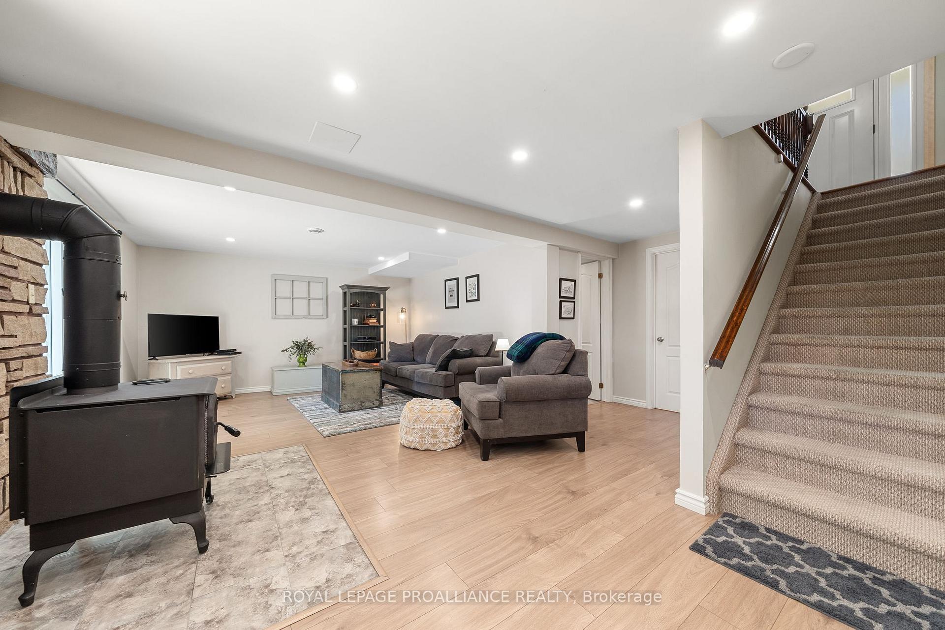 Photo 23 of 1076 Upper Flinton Road, Tweed, Elzevir (Twp) — HOMEH