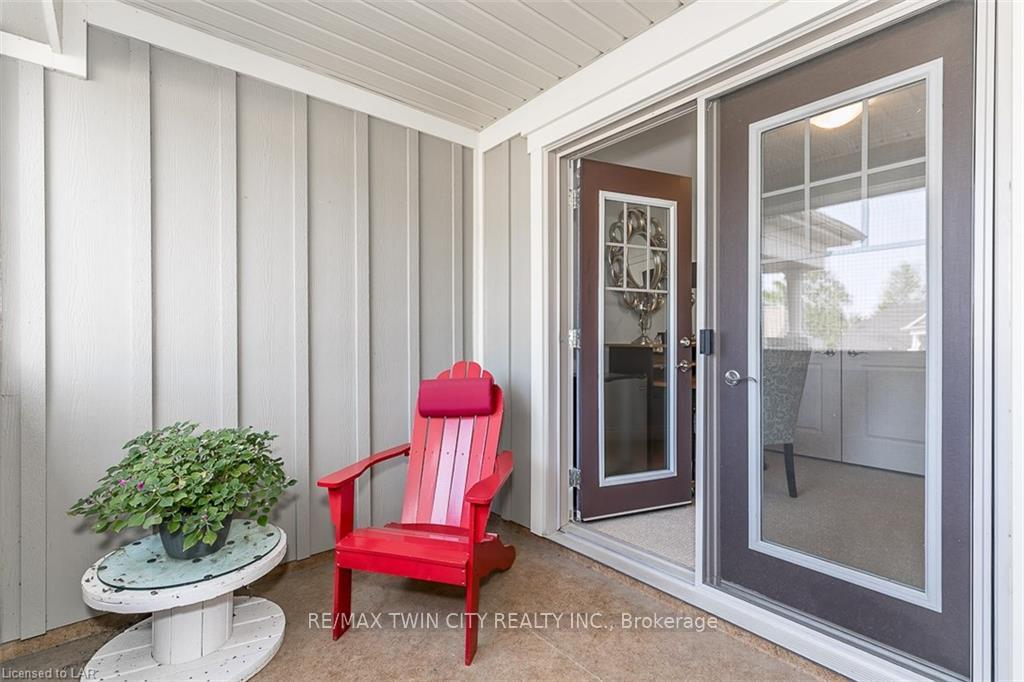 Photo 16 of 104 Sandy Coast Crescent, Wasaga Beach — HOMEH
