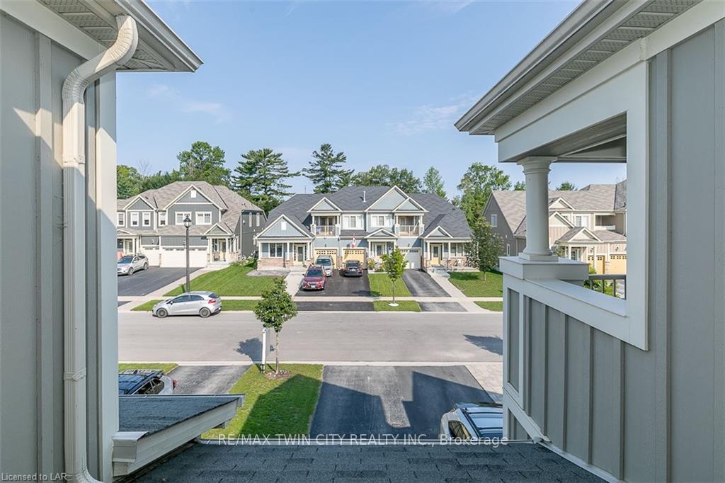 Photo 19 of 104 Sandy Coast Crescent, Wasaga Beach — HOMEH