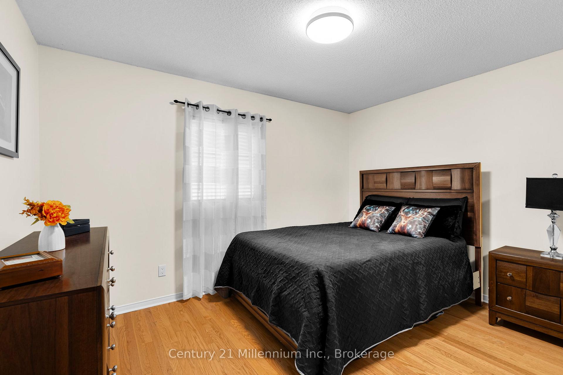 Photo 22 of 26 Regina Boulevard, Wasaga Beach — HOMEH