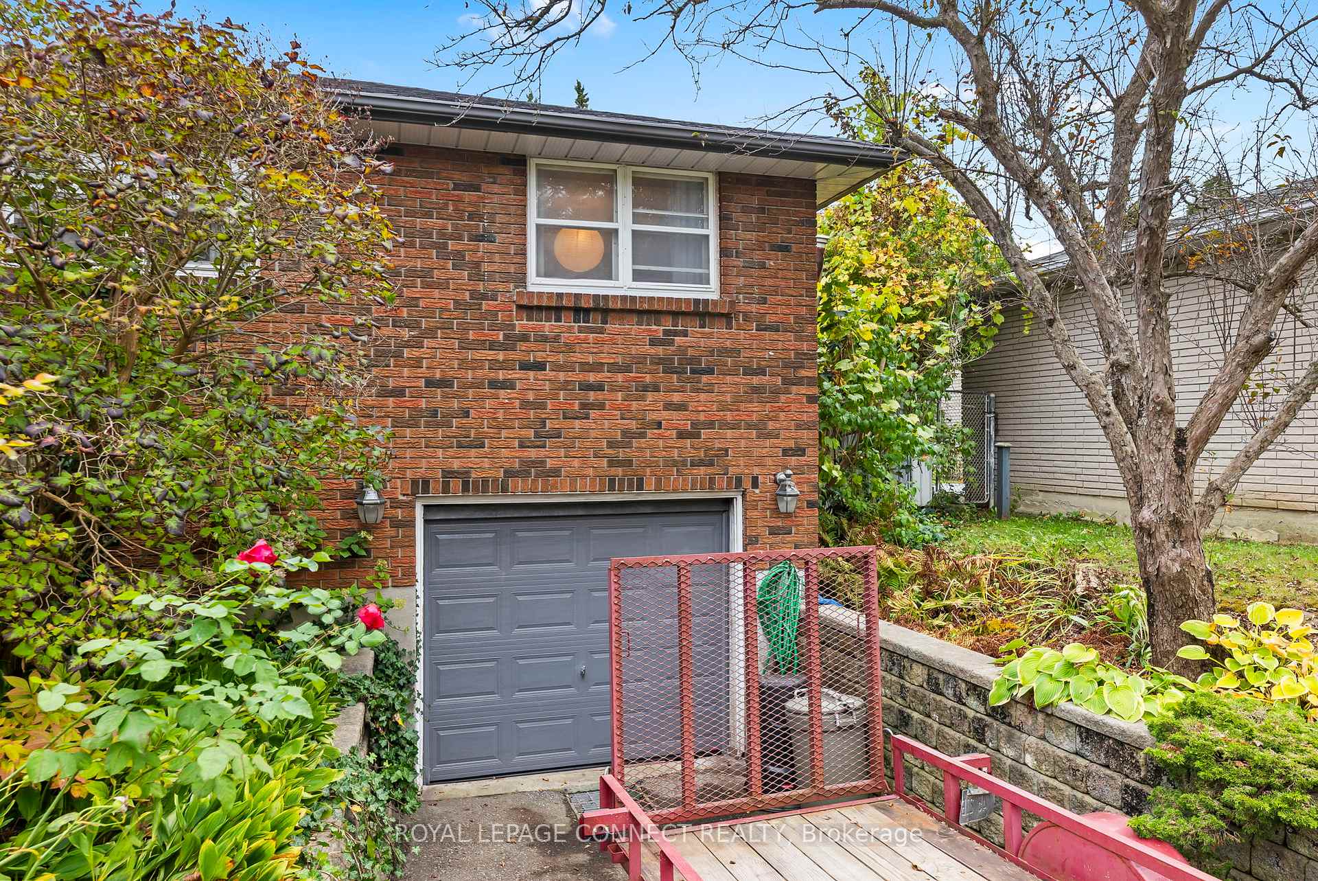 Photo 9 of 166 Clements Road E, Ajax, South East — HOMEH