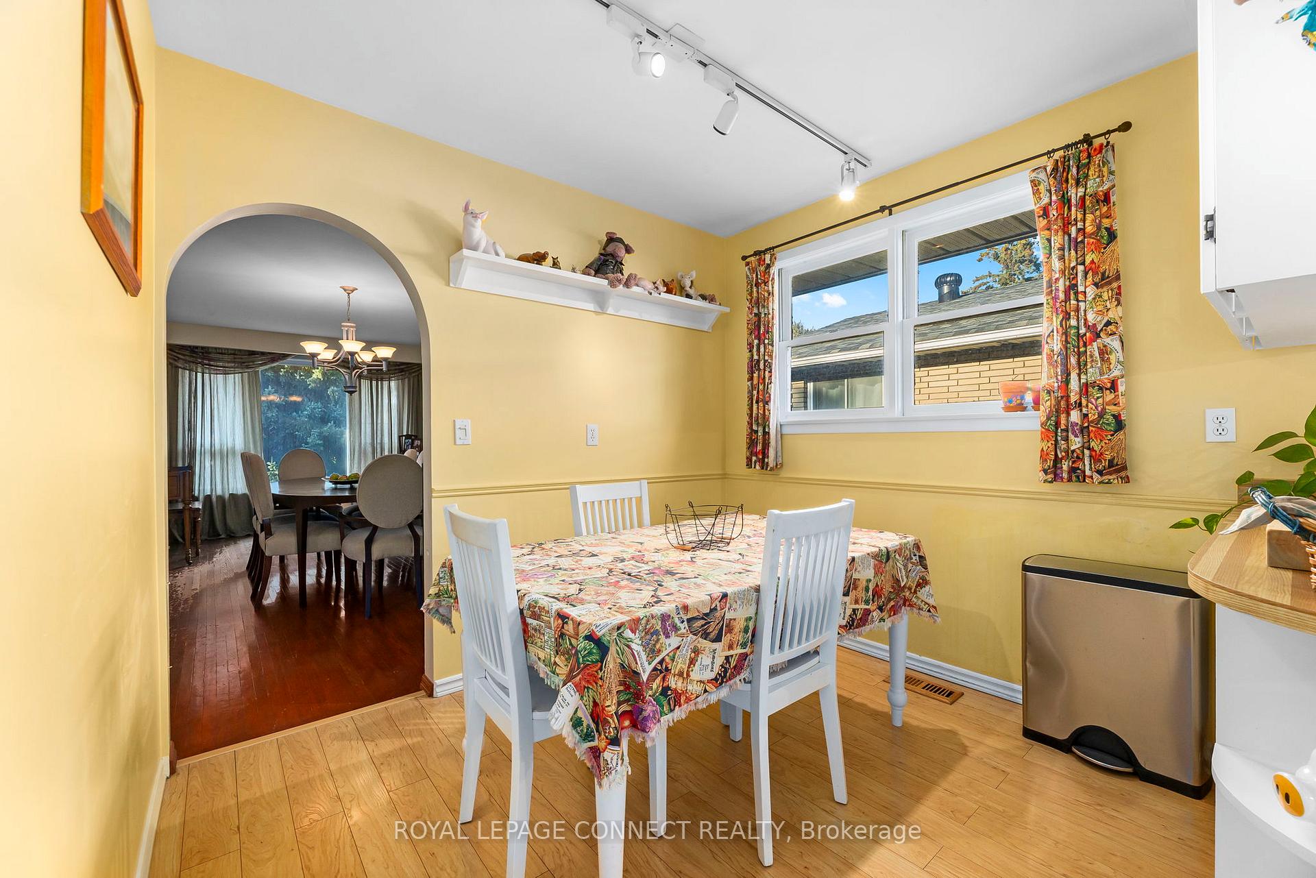 Photo 20 of 166 Clements Road E, Ajax, South East — HOMEH