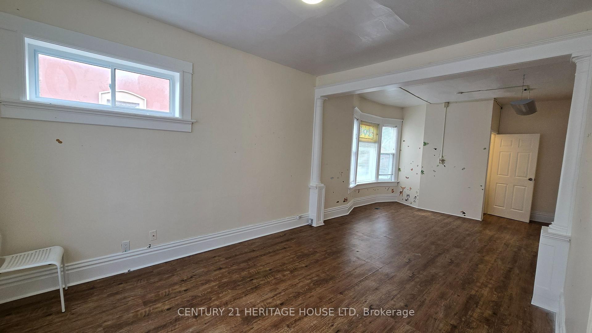 Photo 7 of 25 Bridgeport Road E, Waterloo, Downtown Waterloo — HOMEH