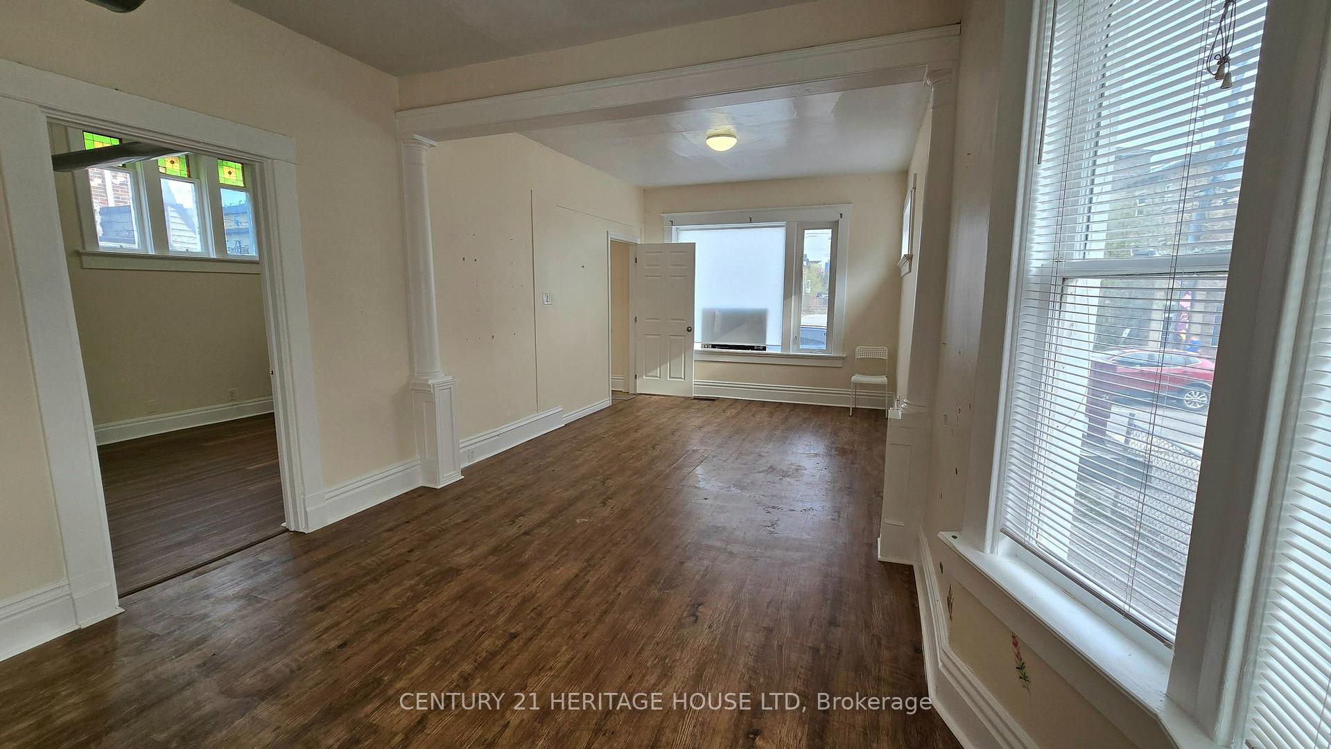 Photo 8 of 25 Bridgeport Road E, Waterloo, Downtown Waterloo — HOMEH