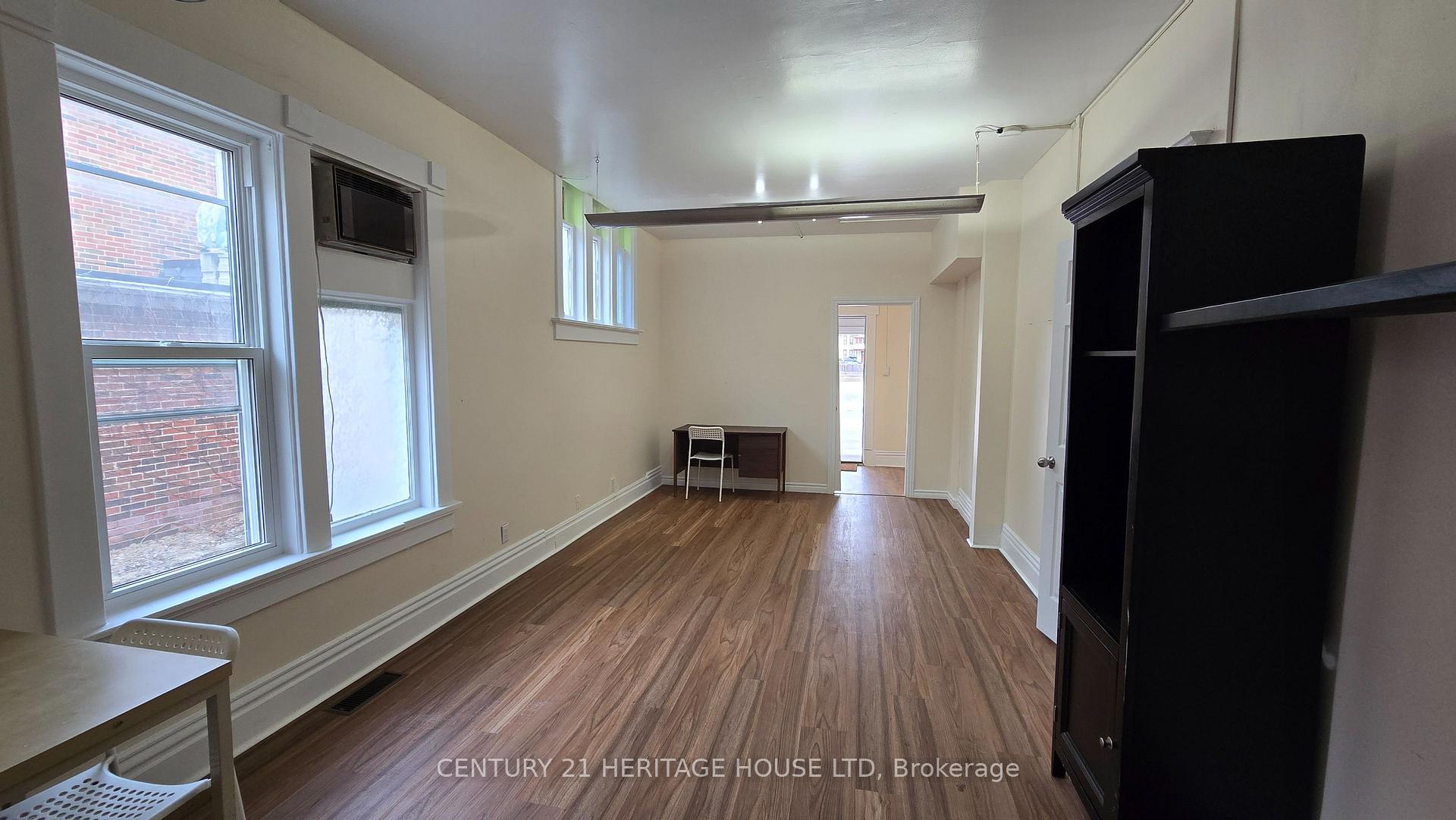 Photo 11 of 25 Bridgeport Road E, Waterloo, Downtown Waterloo — HOMEH